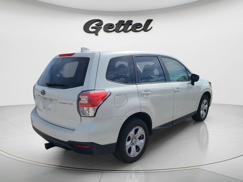 Used 2018 Subaru Forester 2.5i AWD/4WD image 3