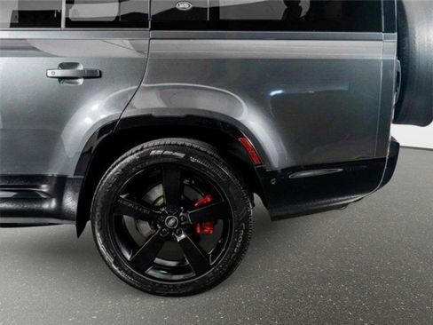 Used 2023 Land Rover Defender 130 X AWD/4WD image 15