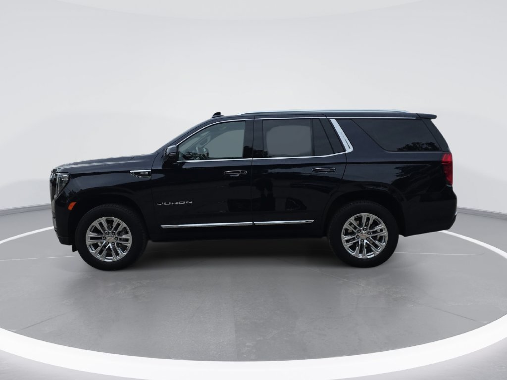 Certified 2023 GMC Yukon SLT w/ SLT Premium Package AWD/4WD image 7