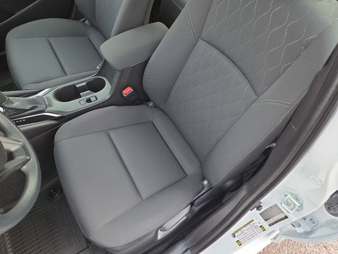 Certified 2025 Toyota Corolla LE image 13