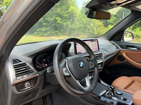 Used 2023 BMW X3 sDrive30i w/ Premium Package w/ZPA RWD image 13