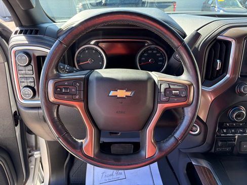 Used 2021 Chevrolet Silverado 3500 High Country image 10