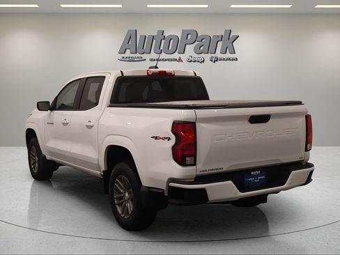 Used 2023 Chevrolet Colorado LT w/ LT Convenience Package II AWD/4WD image 7