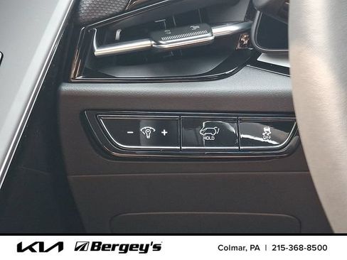 New 2026 Kia Niro Wind w/ Wind Preserve Package FWD image 18