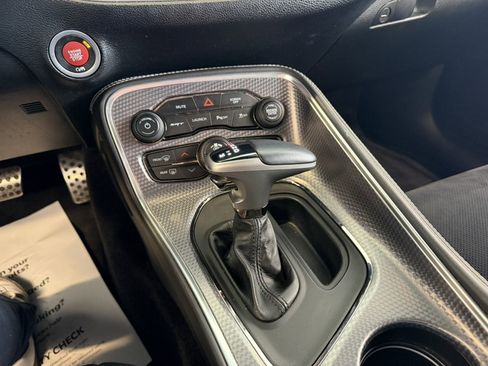 Used 2018 Dodge Challenger SRT Hellcat image 31