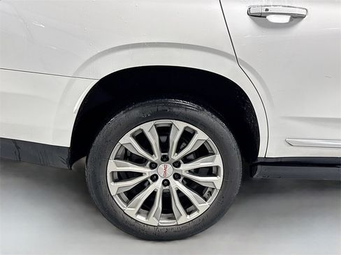 Used 2022 GMC Yukon Denali image 11