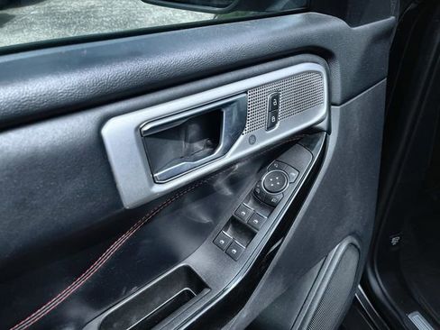 Used 2022 Ford Explorer ST-Line AWD/4WD image 25