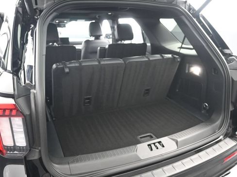 Used 2026 Ford Explorer ST AWD/4WD image 11