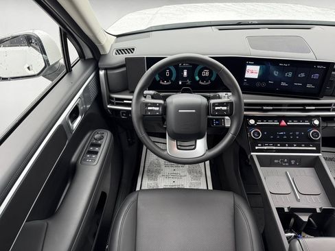 Certified 2025 Hyundai Santa Fe SEL AWD/4WD image 12