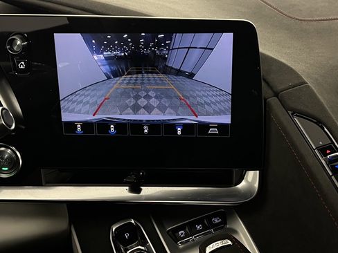 Used 2023 Chevrolet Corvette Stingray Premium Cpe w/ Z51 Performance Package image 21