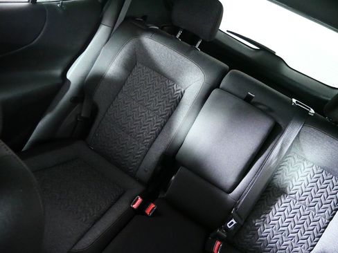 Used 2023 Chevrolet Equinox LT AWD/4WD image 12