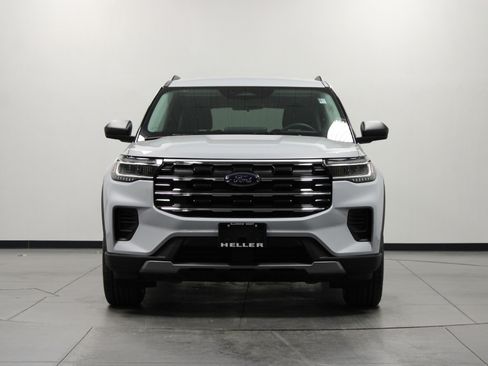 New 2026 Ford Explorer Active image 9