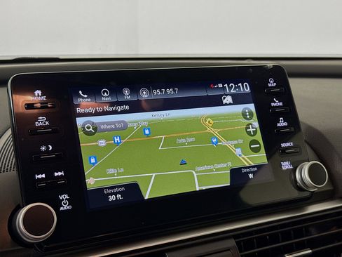 Used 2022 Honda Accord Touring image 14