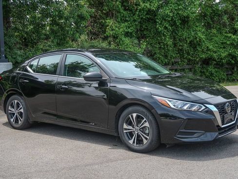 Used 2023 Nissan Sentra SV w/ All-Weather Package FWD image 7