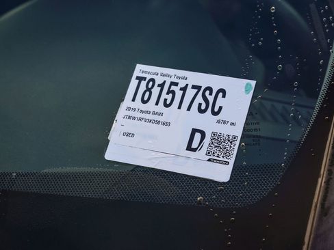 Certified 2019 Toyota RAV4 XLE image 34