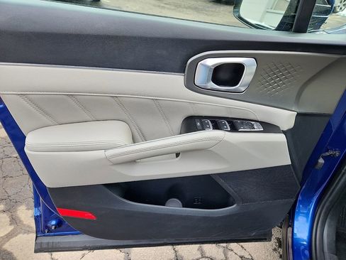 Used 2023 Kia Sorento SX image 13