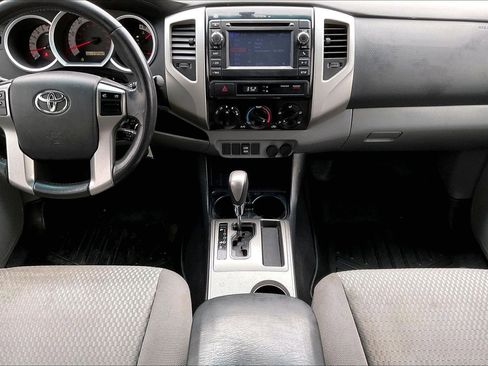 Used 2013 Toyota Tacoma PreRunner image 7