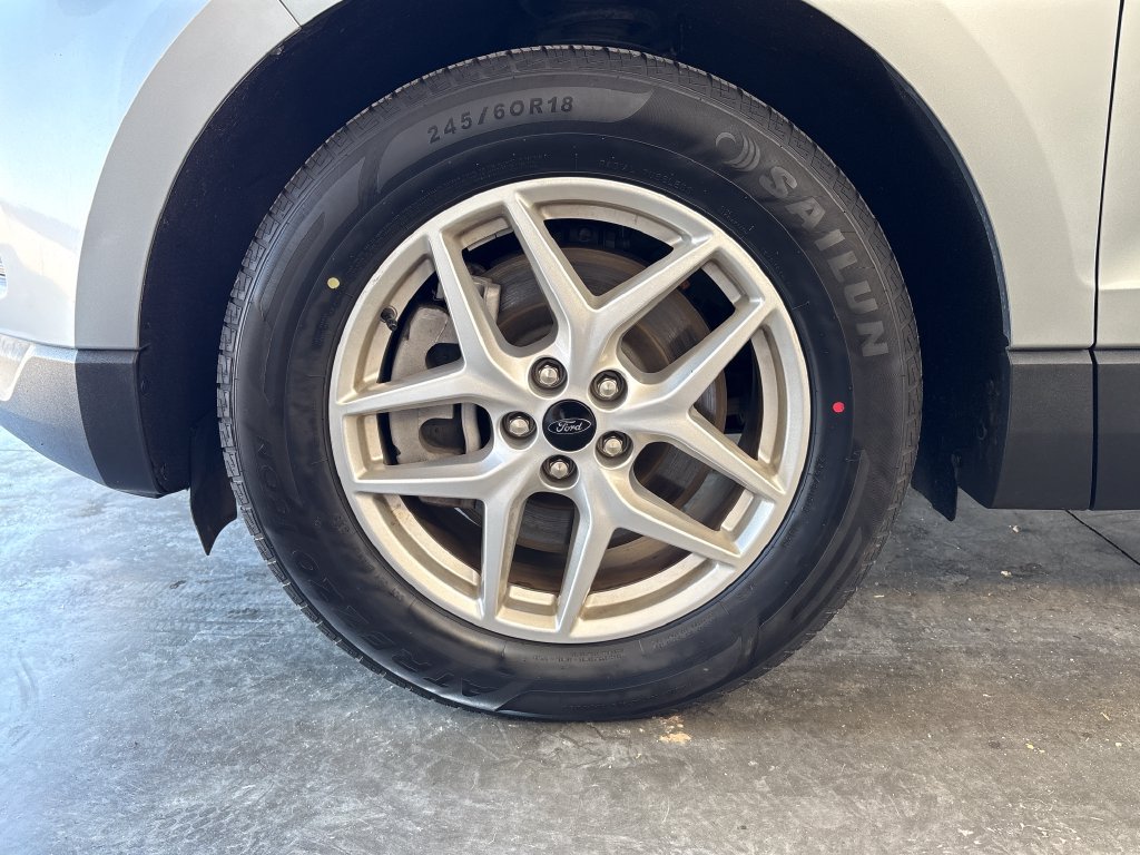 Used 2024 Ford Edge SEL AWD/4WD image 31