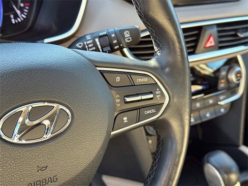 Used 2020 Hyundai Santa Fe Limited image 29