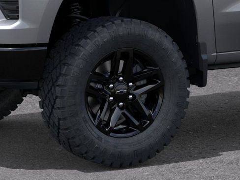 New 2026 Chevrolet Silverado 1500 Custom Trail Boss AWD/4WD image 9
