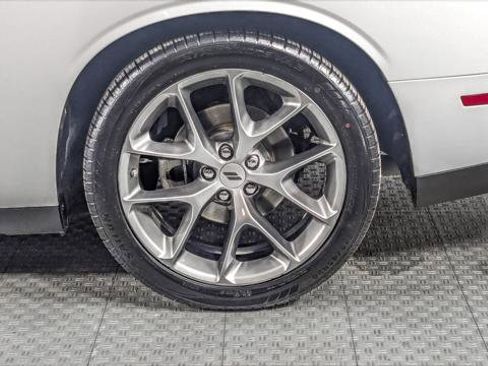 Used 2023 Dodge Challenger GT image 31