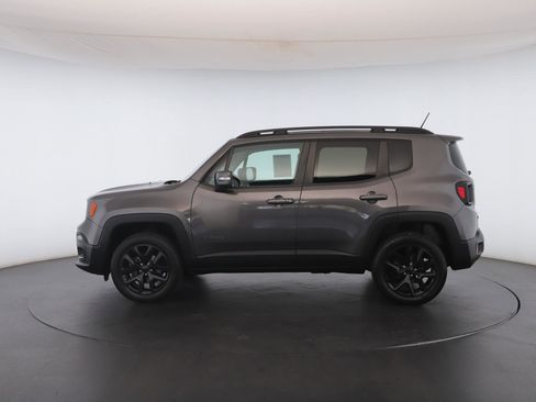 Used 2017 Jeep Renegade Altitude image 19
