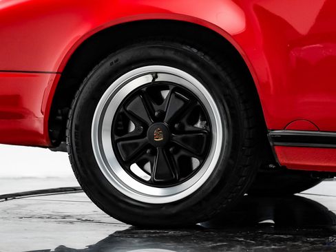 Used 1987 Porsche 911 Carrera image 91