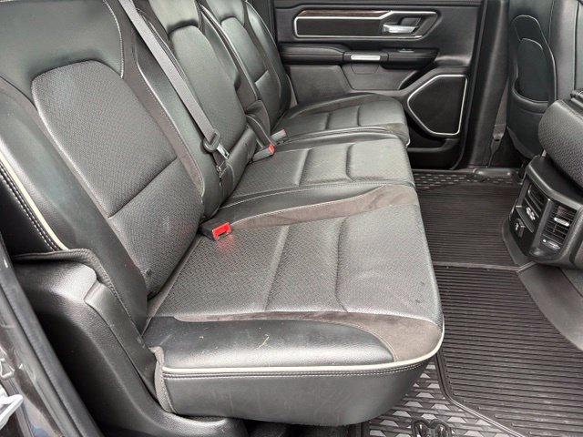 Used 2019 RAM 1500 Laramie AWD/4WD image 18