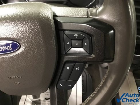 Used 2019 Ford Expedition Limited w/ Equipment Group 301A AWD/4WD image 45