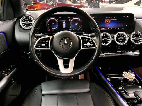 Used 2023 Mercedes-Benz GLA 250 4MATIC image 6