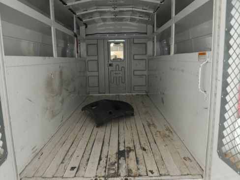 Used 2018 RAM ProMaster 3500 w/ Premium Appearance Group image 6