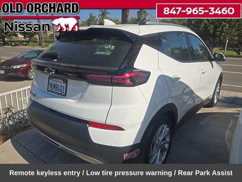 Used 2023 Chevrolet Bolt EUV LT w/ Driver Confidence Package FWD image 6