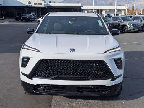 New 2026 Buick Enclave Sport Touring w/ Super Cruise Package image 10