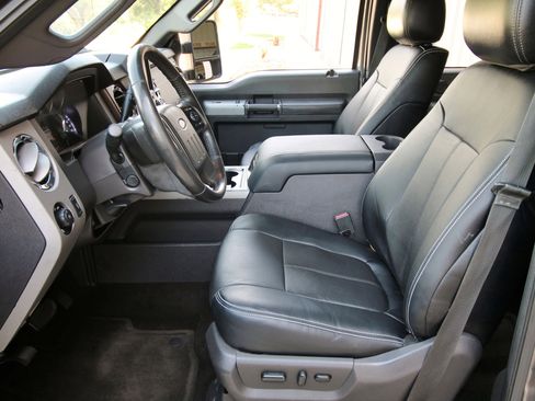 Used 2014 Ford F350 Lariat w/ Lariat Ultimate Package image 23