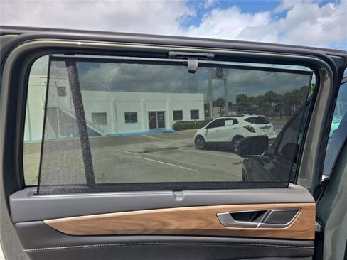 New 2026 Volkswagen Atlas SE FWD image 12