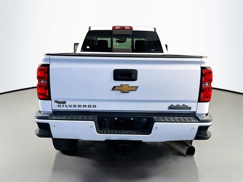 Used 2017 Chevrolet Silverado 2500 High Country w/ Duramax Plus Package AWD/4WD image 6