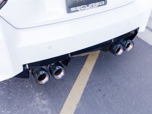 Used 2024 BMW M2 w/ Carbon Package image 18