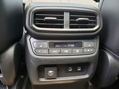 Used 2026 Honda Passport TrailSport Elite image 11