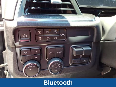 New 2026 Chevrolet Suburban RST w/ Comfort Package AWD/4WD image 16