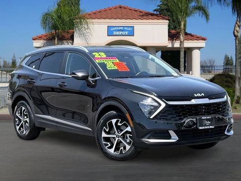 Used 2023 Kia Sportage EX AWD/4WD image 1