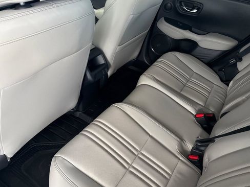 New 2027 Honda HR-V EX-L image 17