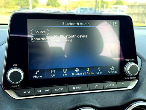 Used 2024 Nissan Sentra SV image 24