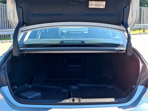 Certified 2024 Lexus ES 350 w/ Premium Package FWD image 28