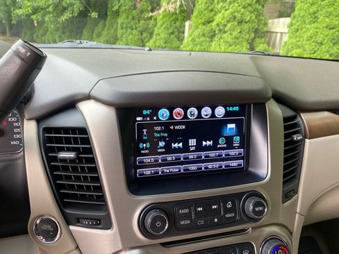 Used 2019 GMC Yukon XL Denali w/ Denali Ultimate Package AWD/4WD image 14