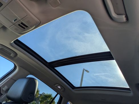 Certified 2020 Buick Envision Premium w/ LPO, Cargo Package image 23