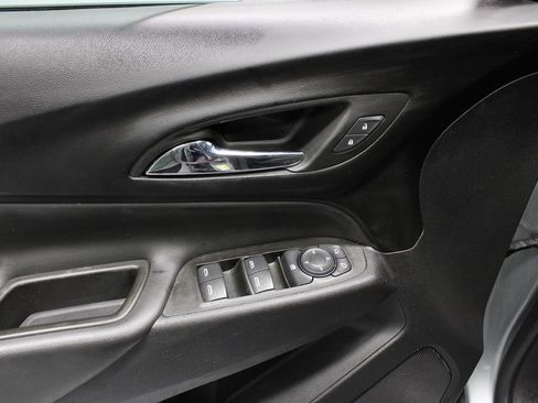 Used 2023 Chevrolet Equinox LT AWD/4WD image 22