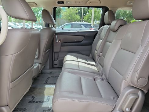 Used 2016 Honda Odyssey EX-L image 17