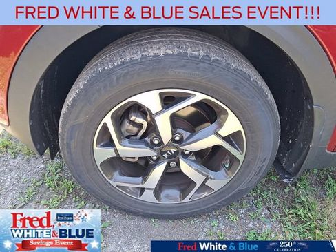 Used 2020 Kia Sportage LX AWD/4WD image 4