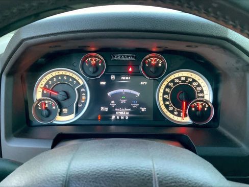 Used 2015 RAM 1500 Outdoorsman image 24