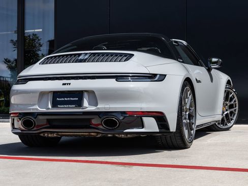 Certified 2022 Porsche 911 Targa 4S AWD/4WD image 11